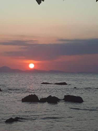 Sun Set Beach Bungalow Kohpu