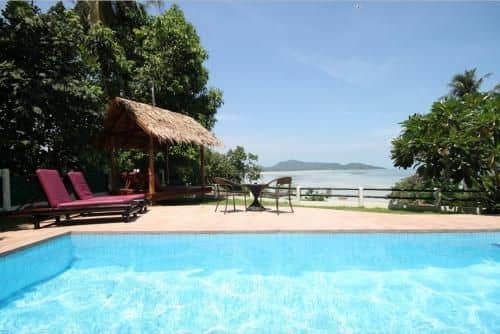 3 Bedroom Seafront Villa Island View