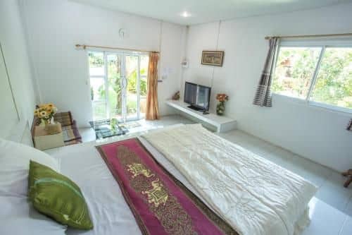 Greenhouse resort