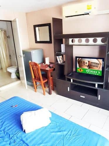 Canterbury Tales Guesthouse 4C