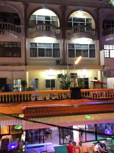 Man Bar Guesthouse
