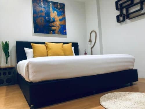 4 Rooms Yellow in Chaweng Noi