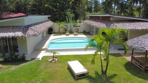 Newish Private Tropical 3 bedrooms villa&Pool Newish Private Tropical 3 bedrooms villa&Pool