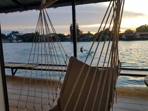 Baan Rim Nam River side BNB And Hostel