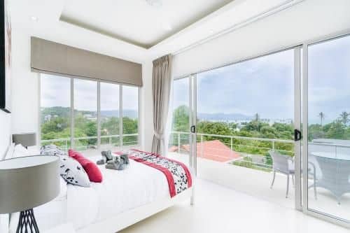 Bright Stylish Villa with Amazing Views