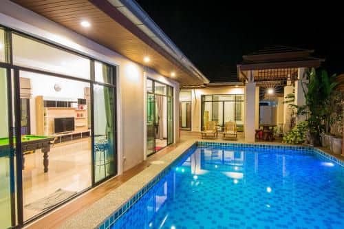 MonTra Pool Villa