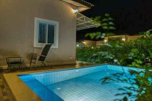 Two bedroom house with a private pool