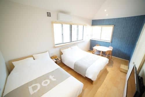 Dot Hostel & Bar