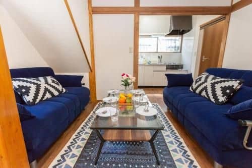 Mukojima House 102
