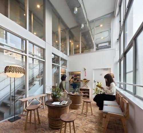 Common de -Hostel&Bar-