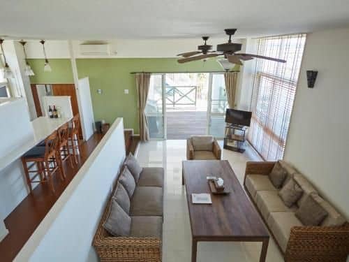 T&T VACATION RENTALS MOF