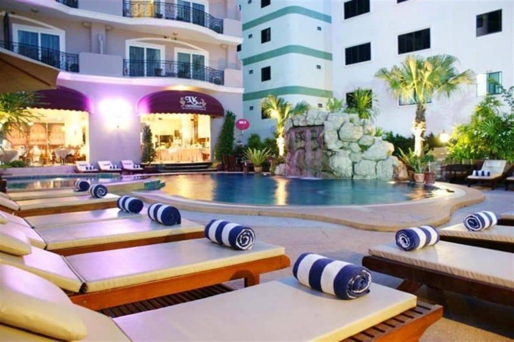 LK Metropole Hotel