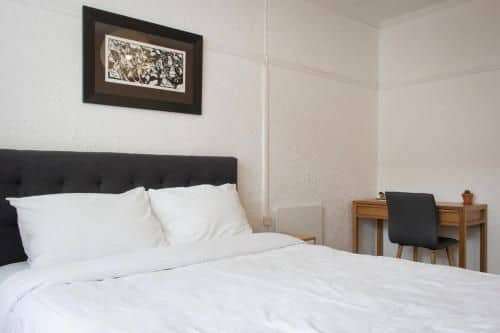 Stylish 2 Bed Art Deco Apartment Stylish 2 Bed Art Deco Apartment