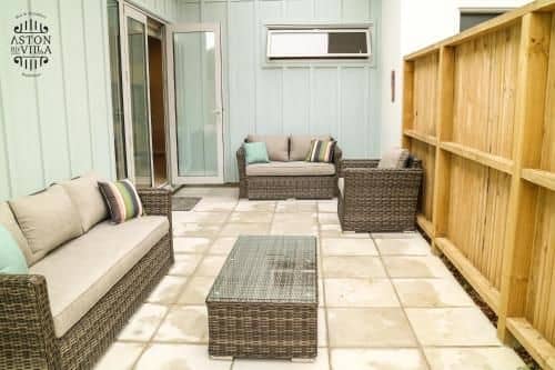 Aston Road Villa Bed & Breakfast