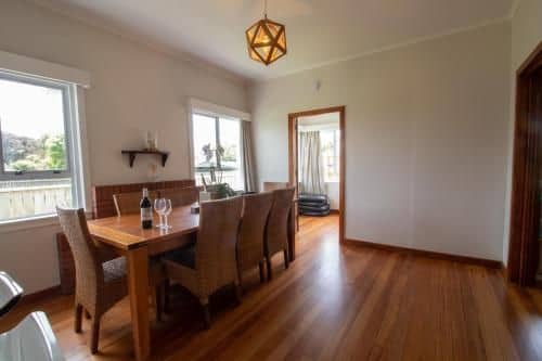 SPACIOUS IN STRANDON - GREAT VALUE FOR A FAMILY SPACIOUS IN STRANDON - GREAT VALUE FOR A FAMILY