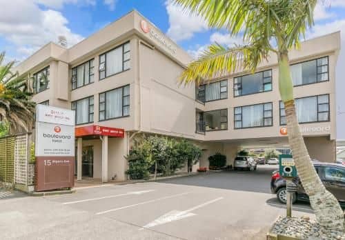 Boulevard Hotel