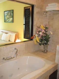 Hotel Tropical Escape