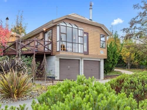 Sunshine and Snow - Hanmer Springs Holiday Home Sunshine and Snow - Hanmer Springs Holiday Home