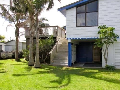 Matapouri Beach House with WiFi - Matapouri Bach
