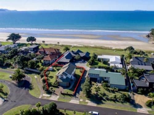 Kiwi Kuta with WiFi- Matarangi Holiday Home Kiwi Kuta with WiFi- Matarangi Holiday Home