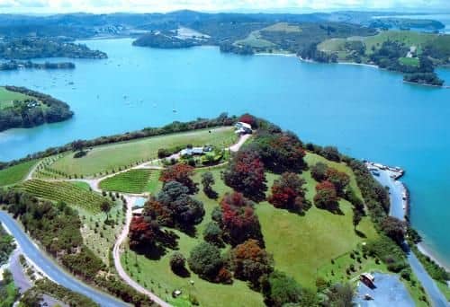 Waiheke Island Vineyard Holiday Houses Waiheke Island Vineyard Holiday Houses