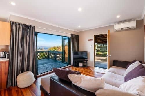 Kaihua Lookout - Taupo Holiday Home Kaihua Lookout - Taupo Holiday Home