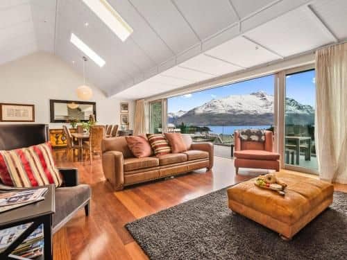 Catalina’s Luxury Apartment 5
