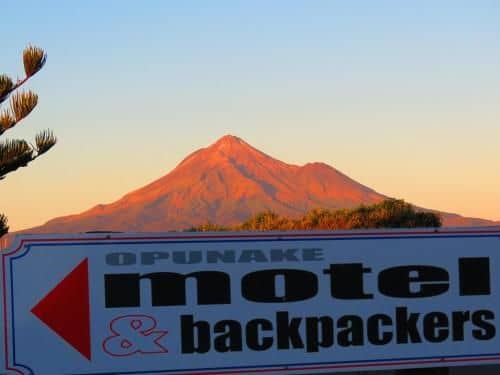 Opunake Motel and Backpackers Lodge Opunake Motel and Backpackers Lodge
