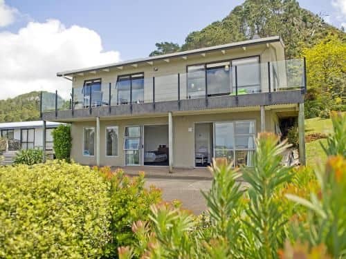 Stunning Seascape - Hahei Holiday Home