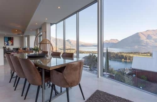 Views on Edinburgh, a Relax it's Done luxury holiday home Views on Edinburgh, a Relax it's Done luxury holiday home