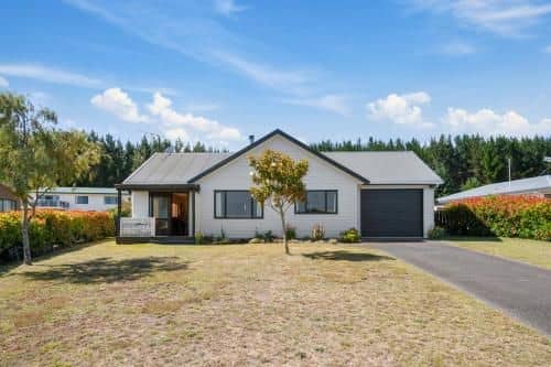 Te Kaha - Motuoapa Holiday Home Te Kaha - Motuoapa Holiday Home