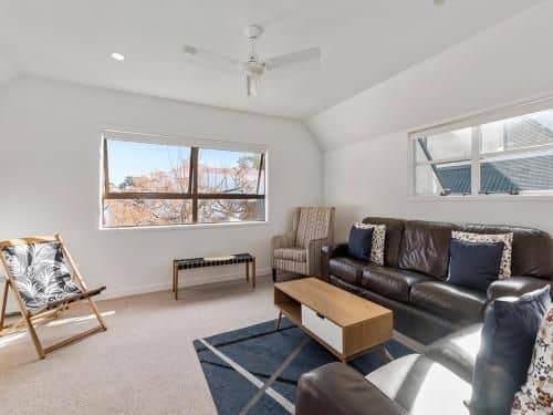 Heart of Russell Apartment - Russell Holiday Apartment