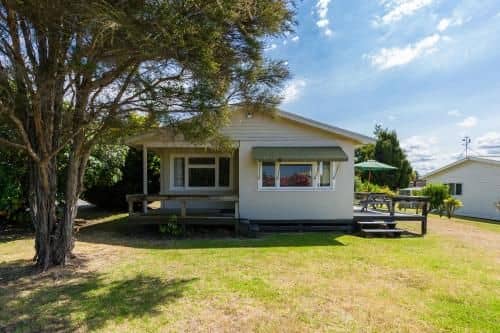 Arataha Landing - Taupo Holiday Home Arataha Landing - Taupo Holiday Home