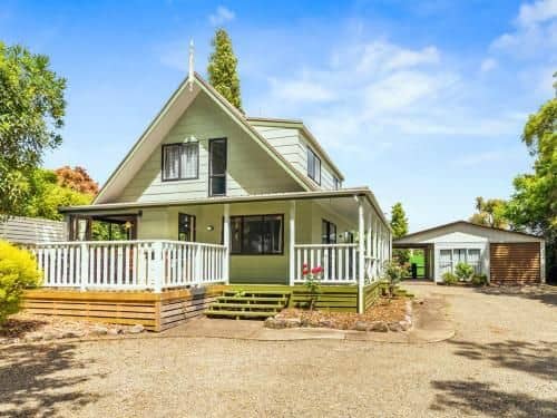 Lake Sanctuary - Lake Rotoiti Holiday Home