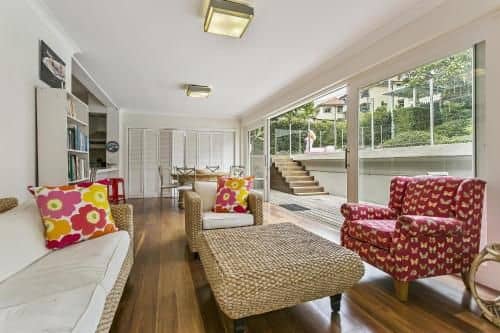 Summery, spacious 4 bed home in Kurraba Point