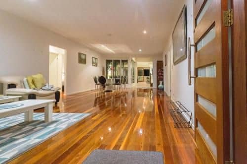 Spacious House in Heart of Surfers Paradise