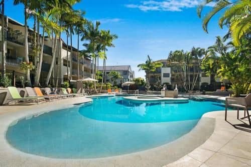 Noosa Beach Apartment on Hasting ST French Quarter Resort.Noosa Heads