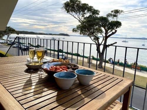 6 'SHOAL TOWERS', 11 SHOAL BAY RD - STUNNING WATER VIEWS & PERFECT LOCATION