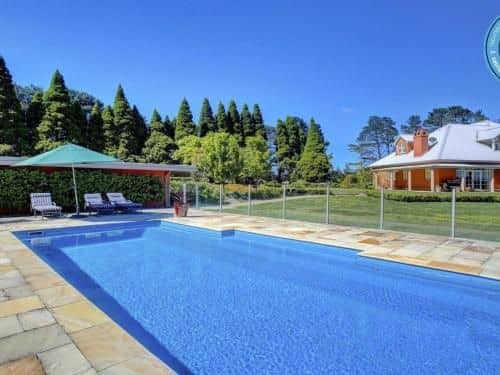 Iona Park - quintessential highlands estate Iona Park - quintessential highlands estate