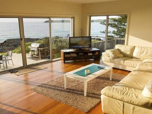 Jones's Beach House - perfect location with views!