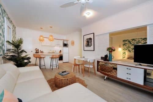 Retro Port Douglas Apartments Retro Port Douglas Apartments