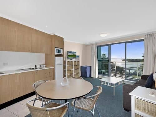 The Oaks Apartment 521