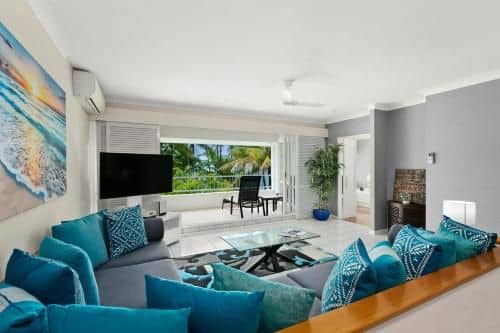 Beachfront Apt. In Alamanda Beachfront Resort (25)