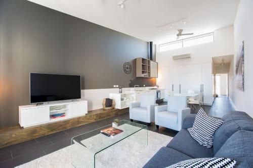 Magnificent Apartment + FREE car park near CBD Magnificent Apartment + FREE car park near CBD