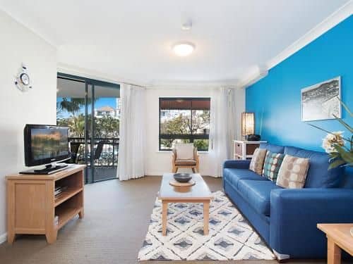 Calypso Plaza Resort Unit 217 - Central Coolangatta beachfront location