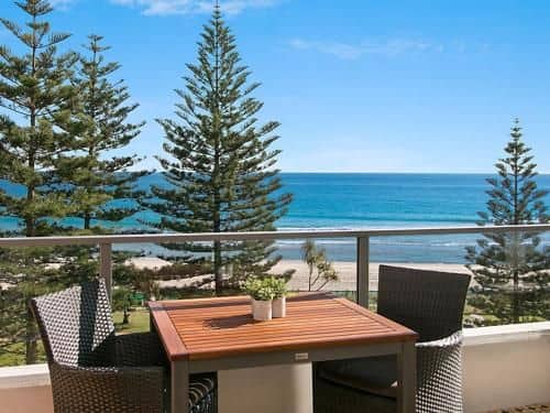 Rainbow Pacific Unit 14 - Great value unit in Rainbow Bay Coolangatta, Gold Coast
