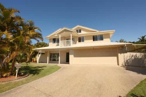 11 Dalmor Court, Coolum Beach - Pet Friendly, Linen Supplied, 500 BOND 11 Dalmor Court, Coolum Beach - Pet Friendly, Linen Supplied, 500 BOND