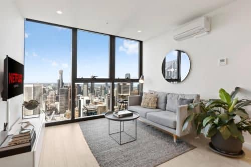 Luxuria Apartments - EQ Tower Luxuria Apartments - EQ Tower