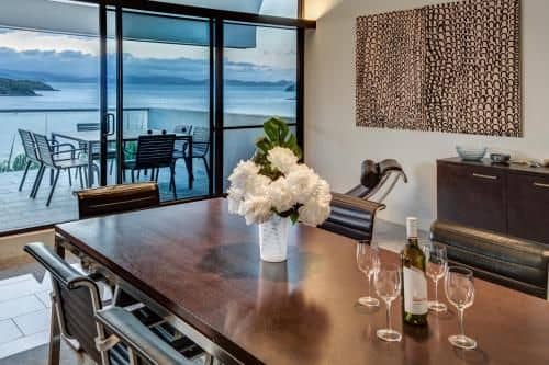 Waves 3 Luxury 3 Bedroom Endless Ocean Views Central Location Plus Buggy Waves 3 Luxury 3 Bedroom Endless Ocean Views Central Location Plus Buggy
