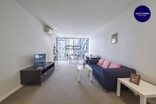 Convenient & Modern 1 Bed Apartment Docklands
